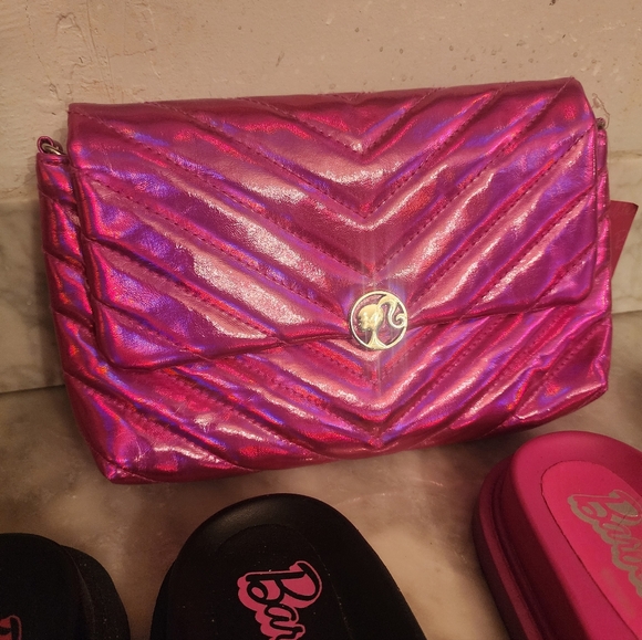 Barbie Pink and Black Slide Sandals with Matching Purse Size 8 And 8.5 - Picture 5 of 8